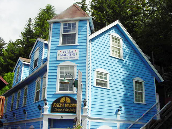 hotel on Creek Street